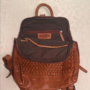 Valenca Women's Leather Woven Backpack - Tan